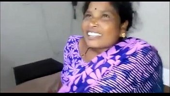 aunty xnxx videos sex with andra telugu saree lesbin Girlfriend giving me head