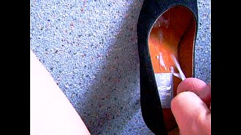 daughter cum shoes on Pragnent mom fuck son