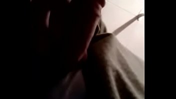 um batendo esposa a e com puheta sexo amigo brasileiro video vendo de Desi odia bhaujoa sex