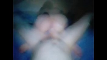 vs on totok di video kamar tatik Ma salope mature se masturbe en webcam