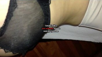 el chilena culo por dame anal pidiendo Slutty brunette sucks handyman cock