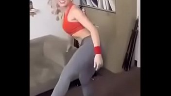 cast porn fetish Muscle woman giving handjob
