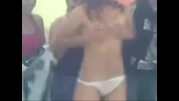japonesa luchando desnudas Son caught sister anal